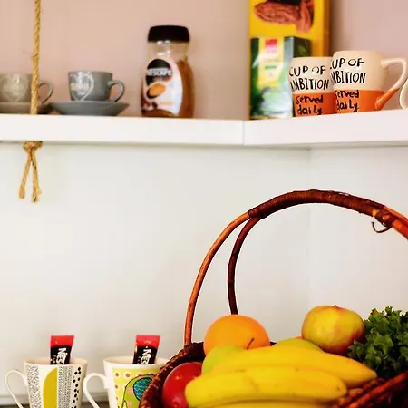 رومانتيك شقة *