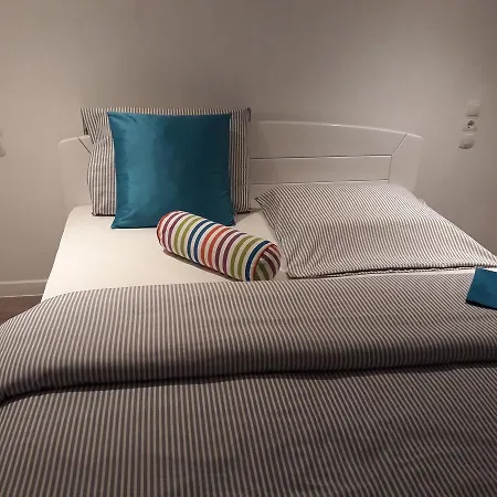 رومانتيك شقة *